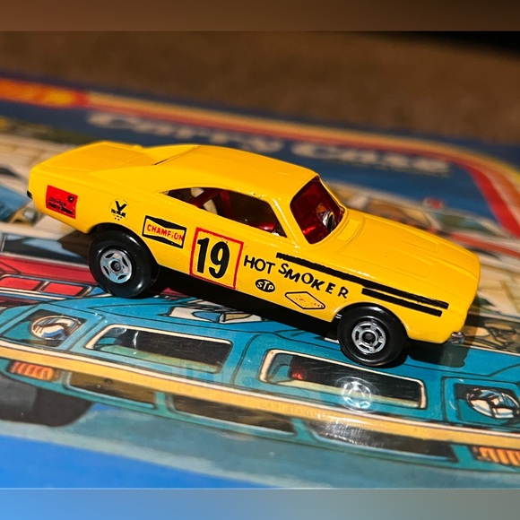 RARE Vintage Matchbox Superfast No. V Hot Smoker 1971 Lesney England Yellow - Picture 3 of 9